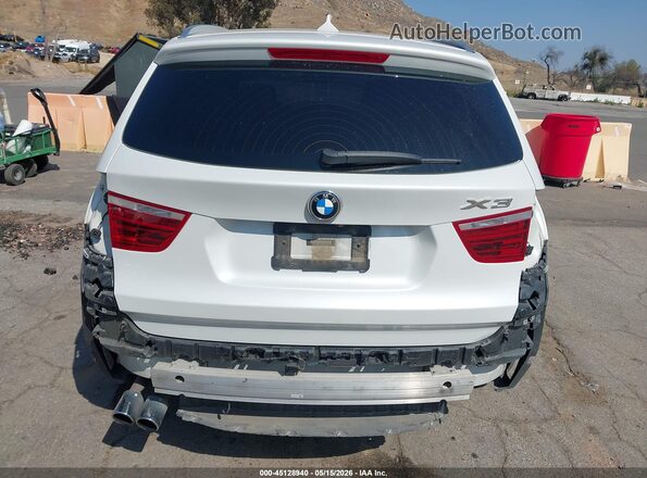 5UXWX9C5XH0T03122 2017 BMW X3 Белый 