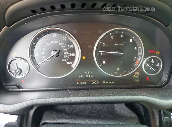 5UXWZ7C36H0X40564 2017 BMW X3 Белый Вид щитка приборов