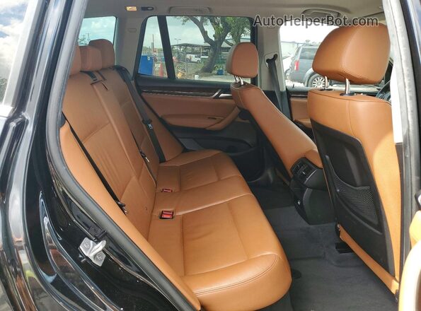 5UXWZ7C57H0U45667 2017 BMW X3 Черный Вид задней части салона