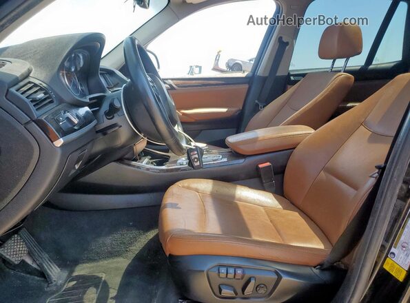 5UXWZ7C59G0R32772 2016 BMW X3 Black Вид салону спереду