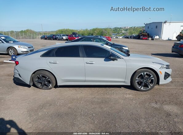 5XXG64J24MG024357 2021 KIA K5 Серый Вид задней части салона