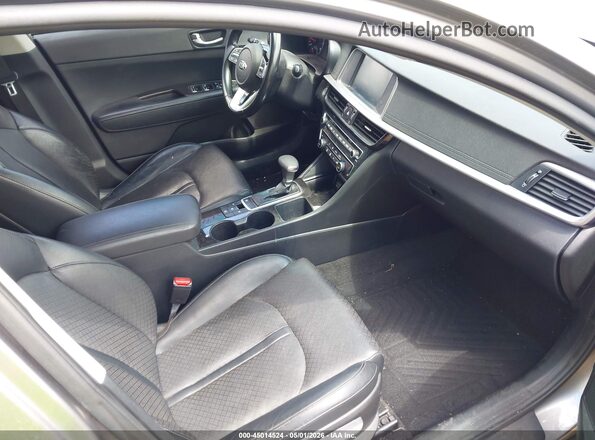5XXGU4L16KG305910 2019 KIA OPTIMA Бежевый Вид салона спереди
