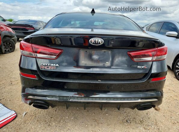 5XXGV4L23KG347795 2019 KIA OPTIMA Черный Вид сзади