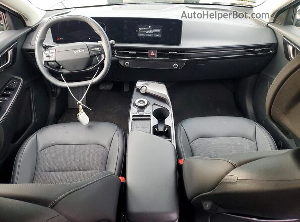5XYC3DJC1SG009680 2025 KIA EV6 Угольный Вид панели приборов