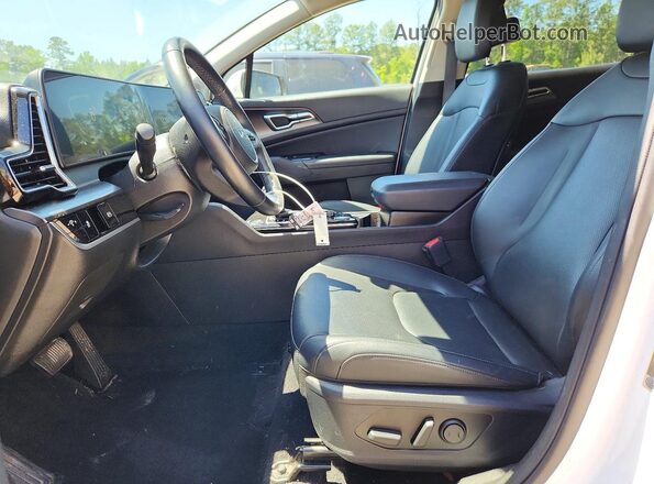 5XYK33AF4PG086079 2023 KIA SPORTAGE White Вид салону спереду