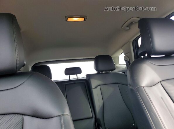 5XYK33DF1RG188518 2024 KIA SPORTAGE Blue Rear seats view