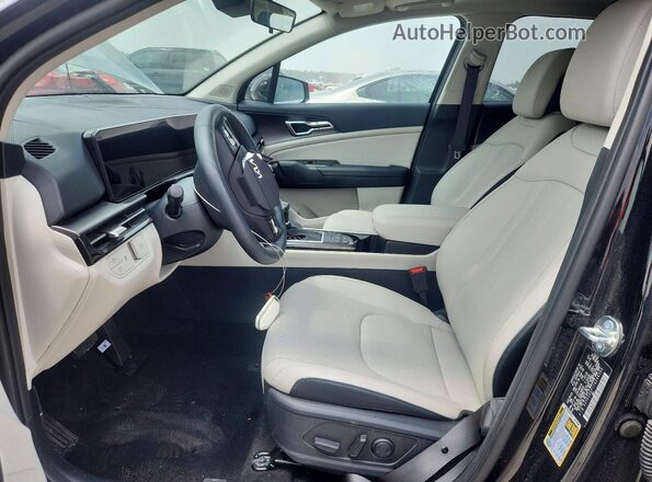 5XYK33DF1TG366306 2026 KIA SPORTAGE Black Вид салону спереду