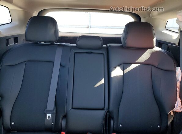 5XYK33DF3TG374813 2026 KIA SPORTAGE Black Widok tylnych siedzeń