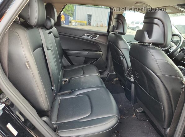 5XYK33DF8RG186040 2024 KIA SPORTAGE Black Vista de los asientos traseros