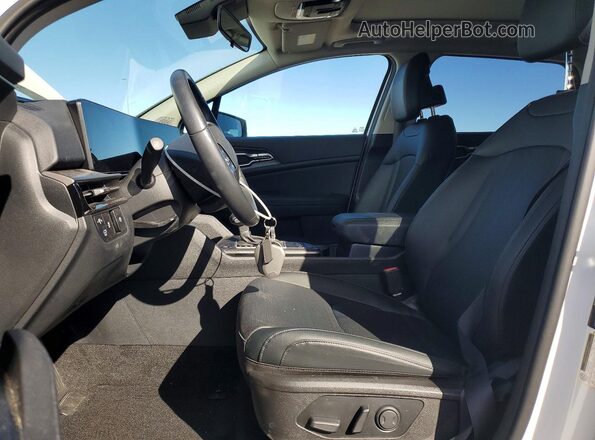 5XYK33DF8TG347395 2026 KIA SPORTAGE Белый Вид салона спереди
