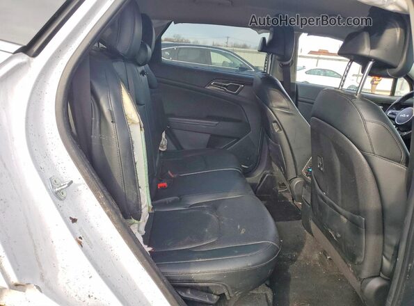 5XYK3CDF7RG160108 2024 KIA SPORTAGE White Vista interior trasera