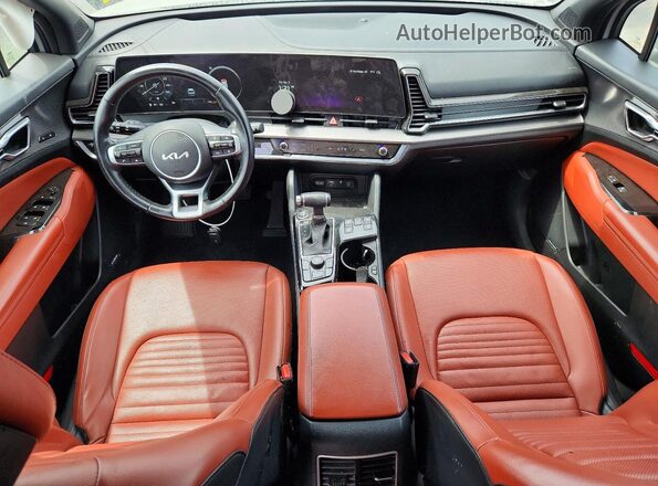 5XYK53AF7PG092100 2023 KIA SPORTAGE Серый Вид панели приборов