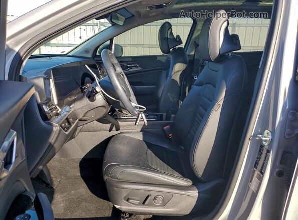 5XYK53DF2RG184083 2024 KIA SPORTAGE Gray Widok wnętrza z przodu
