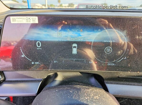 5XYK53DF8RG202439 2024 KIA SPORTAGE Gray Vista del cuadro de instrumentos