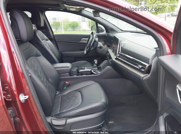 5XYK6CDF1RG154375 2024 KIA SPORTAGE Red Widok wnętrza z przodu