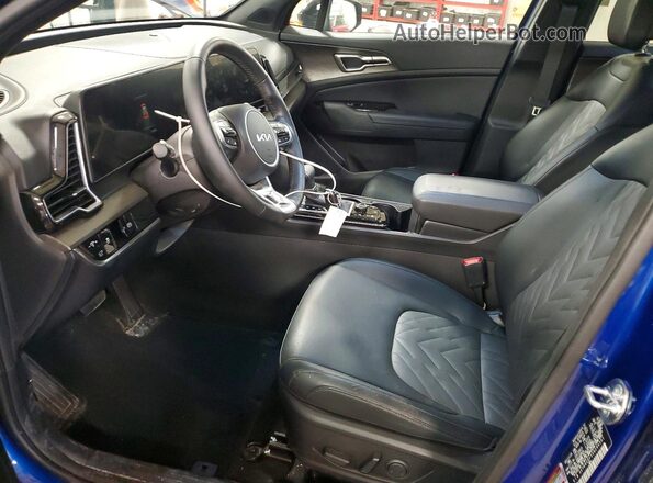 5XYK6CDF3SG294501 2025 KIA SPORTAGE Синий Вид салона спереди