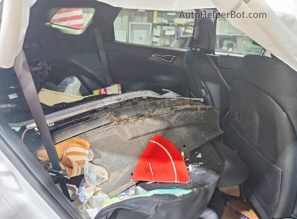 5XYK6CDF7RG213686 2024 KIA SPORTAGE White Вид задньої частини салону