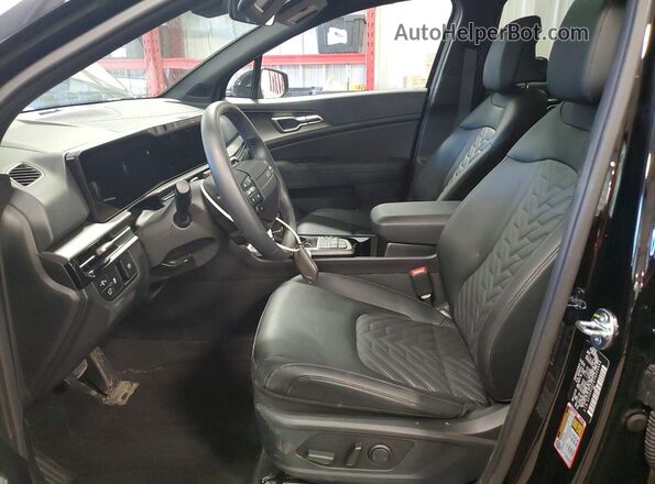 5XYK6CDF8TG340468 2026 KIA SPORTAGE Черный Вид салона спереди