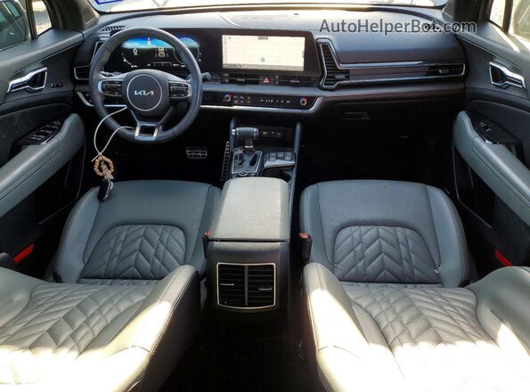 5XYK7CDF3RG165956 2024 KIA SPORTAGE Green Vista del salpicadero