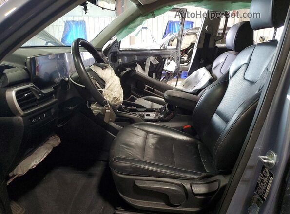 5XYP2DGC7PG333221 2023 KIA TELLURIDE Серый Вид салона спереди