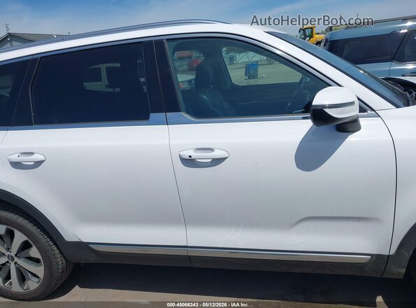 5XYP34HC1NG212483 2022 KIA TELLURIDE Белый Вид задней части салона