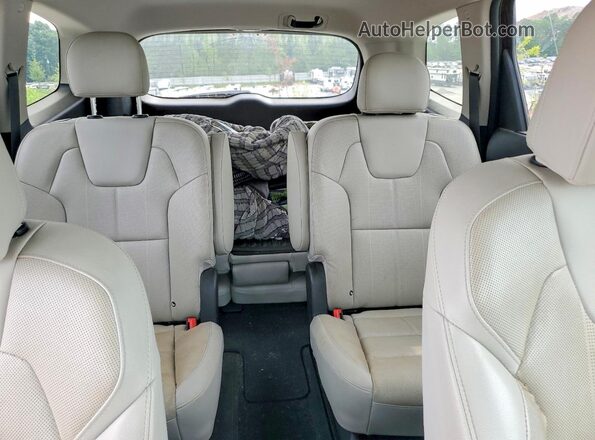 5XYP34HC7NG310997 2022 KIA TELLURIDE Бордовый Вид задних сидений