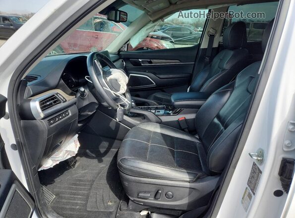 5XYP3DHC7MG180136 2021 KIA TELLURIDE Белый Вид салона спереди