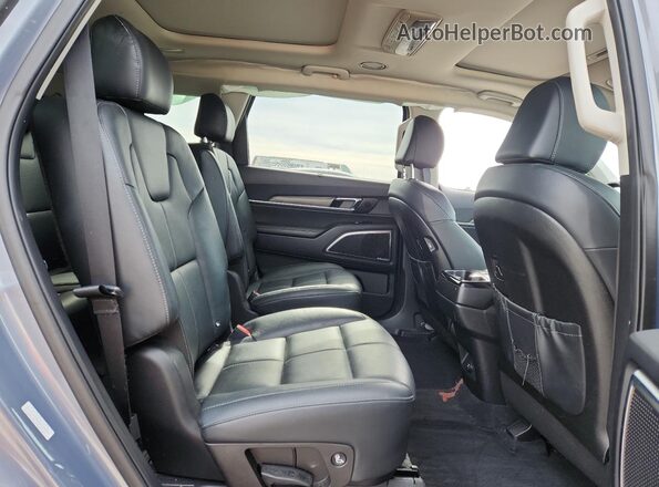 5XYP54HC2NG265848 2022 KIA TELLURIDE Серый Вид задней части салона