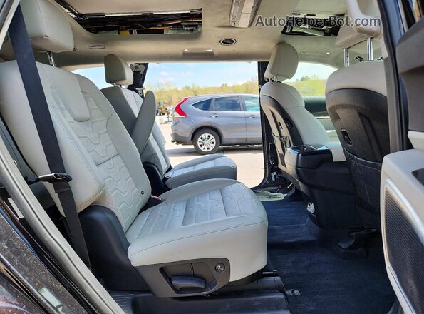 5XYP5DHC7NG308807 2022 KIA TELLURIDE Черный Вид задней части салона