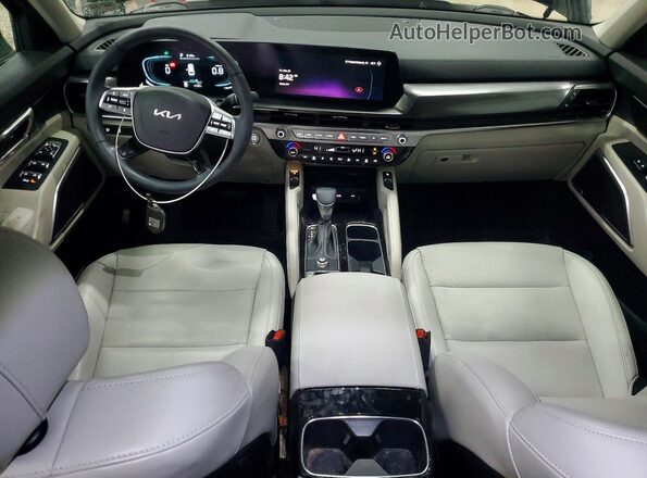 5XYP64GC3RG554323 2024 KIA TELLURIDE Черный Вид панели приборов