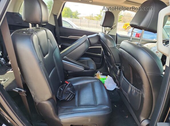 5XYP6DHC8NG201102 2022 KIA TELLURIDE Black Widok wnętrza z tyłu