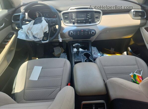 5XYPG4A30GG097974 2016 KIA SORENTO Белый Вид панели приборов