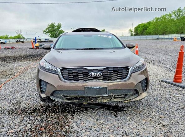 5XYPG4A32KG442012 2019 KIA SORENTO Коричневый Вид спереди