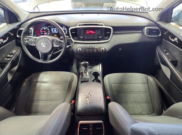 5XYPG4A39GG057733 2016 KIA SORENTO Gray Vista del salpicadero