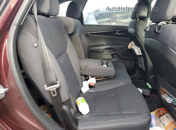 5XYPG4A39GG120944 2016 KIA SORENTO Maroon Вид задніх сидінь
