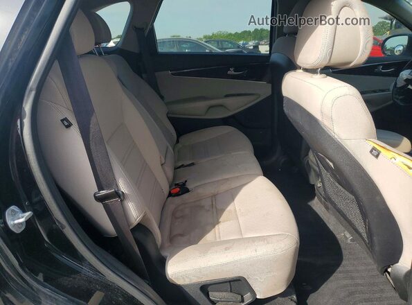 5XYPGDA30GG033174 2016 KIA SORENTO Черный Вид задней части салона
