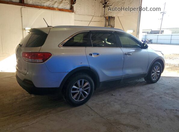 5XYPGDA33HG282991 2017 KIA SORENTO Silver Tył prawy