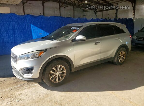 5XYPGDA33HG282991 2017 KIA SORENTO Silver Przód lewy