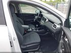 2019 Kia Sorento 3.3l Lx White vin: 5XYPGDA52KG565231