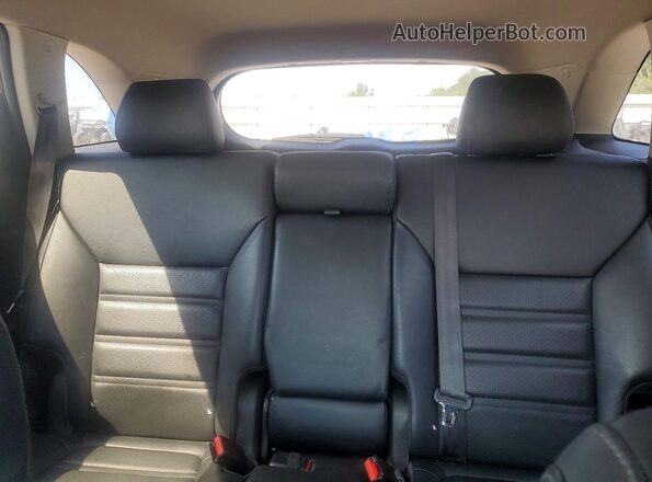 5XYPH4A19HG190165 2017 KIA SORENTO Red Widok tylnych siedzeń