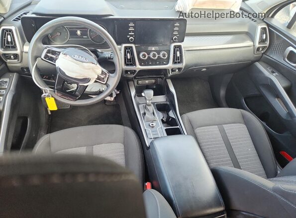 5XYRG4LC0MG019843 2021 KIA SORENTO White Vista del salpicadero
