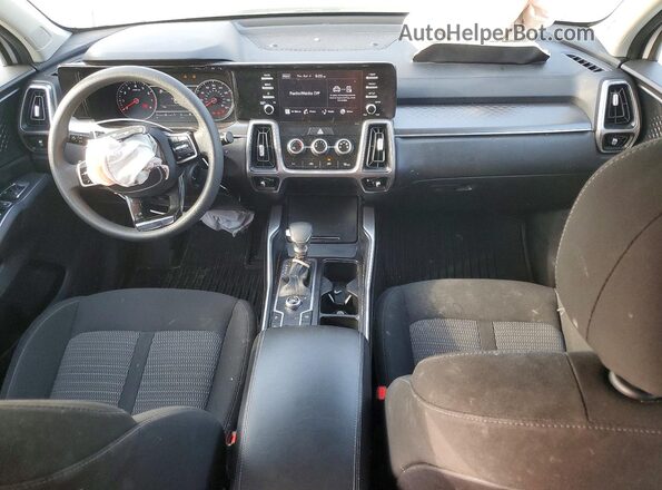 5XYRG4LC4NG116447 2022 KIA SORENTO Белый Вид панели приборов
