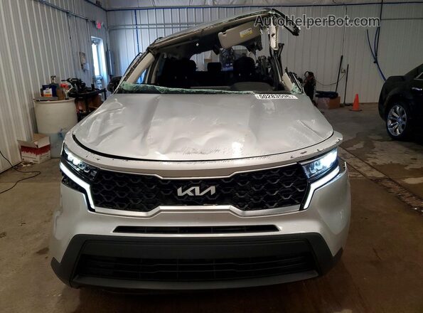 5XYRGDLC0NG091580 2022 KIA SORENTO Silver Vista frontal