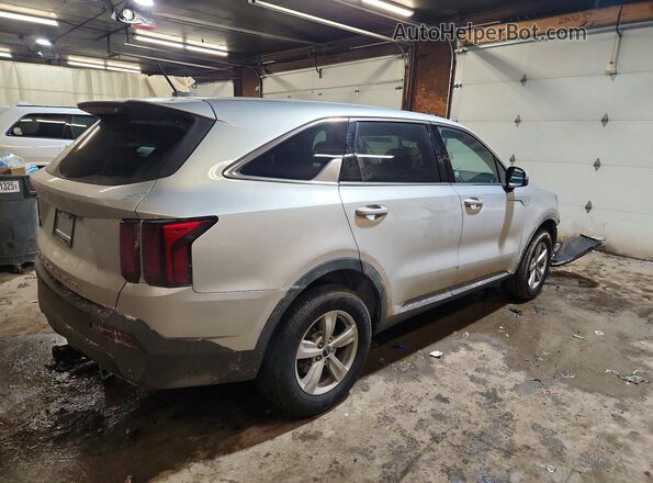 5XYRGDLC8NG084036 2022 KIA SORENTO Silver Trasero derecho