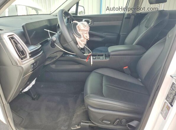 5XYRH4JF8SG354579 2025 KIA SORENTO White Vista interior delantera