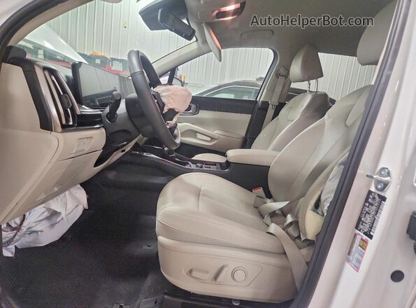 5XYRHDJF6TG424324 2026 KIA SORENTO Белый Вид салона спереди