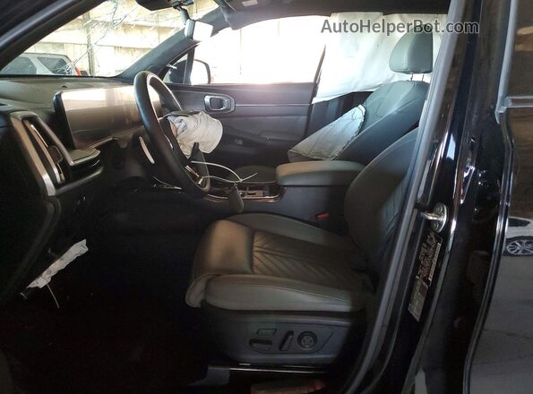 5XYRKDJF2RG271290 2024 KIA SORENTO Black Widok wnętrza z przodu
