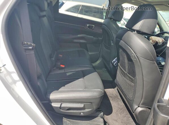 5XYRL4JC6RG265401 2024 KIA SORENTO White Вид задньої частини салону
