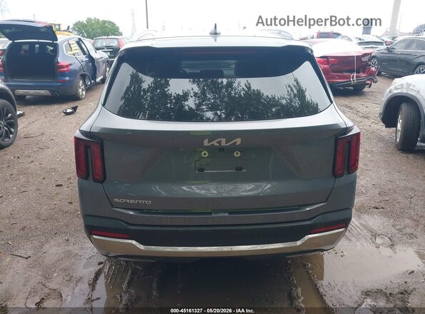 5XYRL4JC8RG277713 2024 KIA SORENTO Silver 