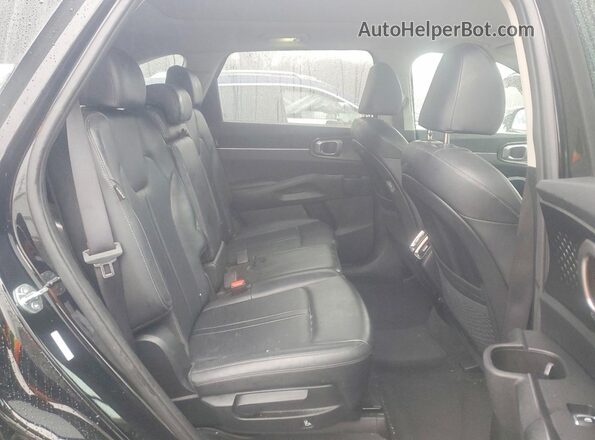 5XYRL4JC8RG289053 2024 KIA SORENTO Black Vista interior trasera